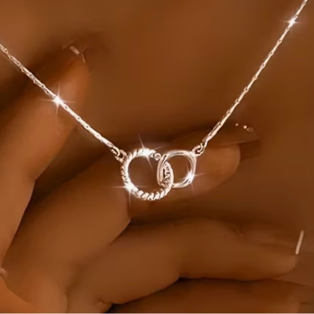 Twinkling  Double Circle Necklace